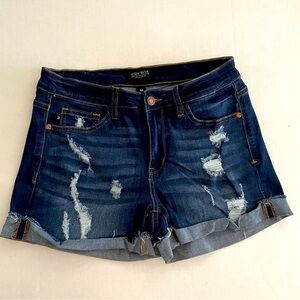 GUC - Judy Blue Distressed shorts (dark wash)